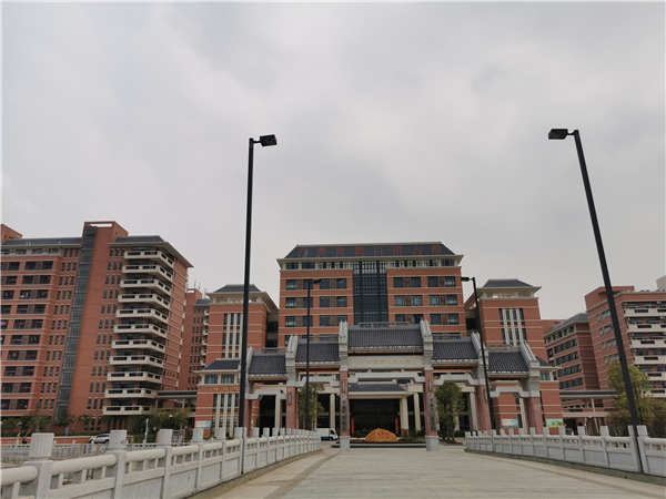 1616980573104037.jpg 广州市第二老人院防滑处理.jpg
